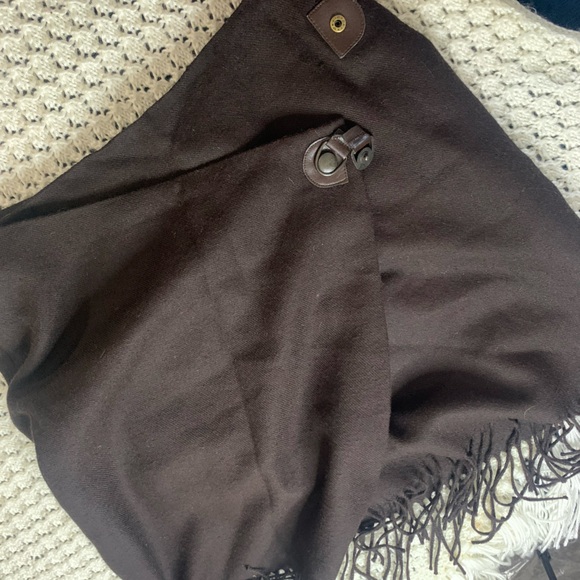 David N Skirts - Picture 5 of 12